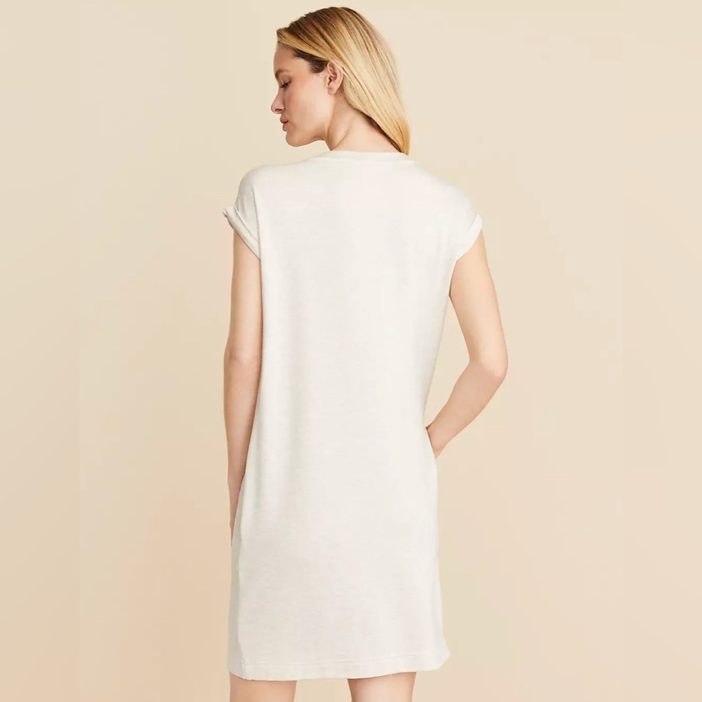 Lou & Grey Signaturesoft Split Neck Pocket Dress in Light Oak Heather New! - Picture 3 of 9